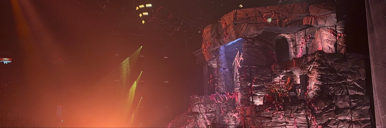 DlRTYPRETTY's profile banner image