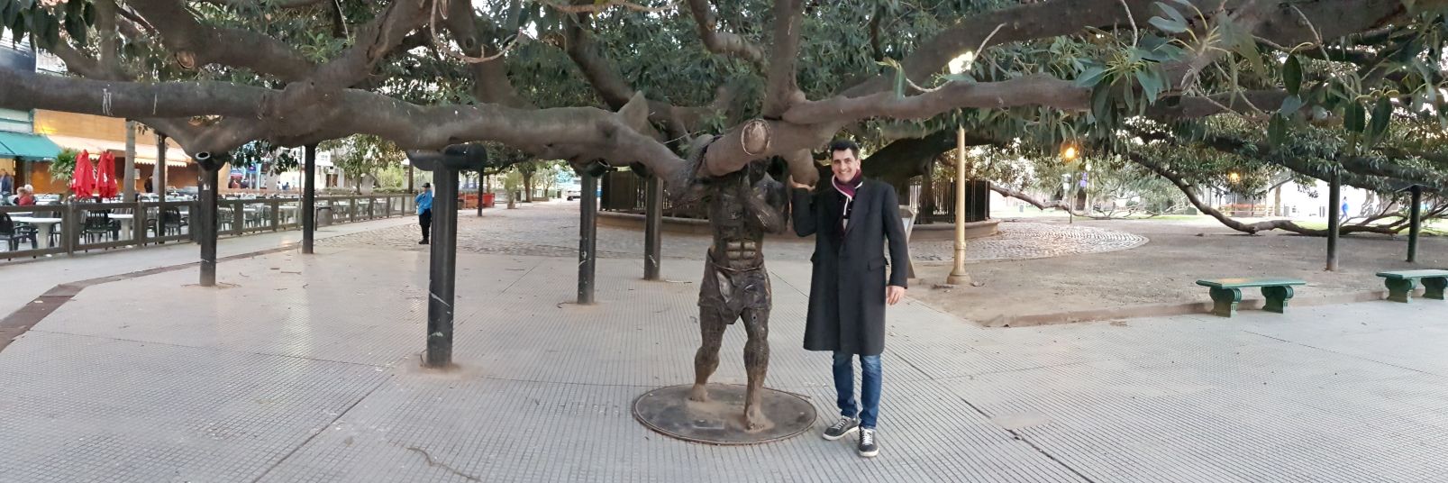 elChuzoGonzalez's profile banner image