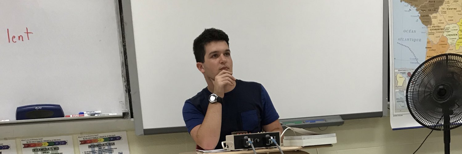 leoschopick's profile banner image