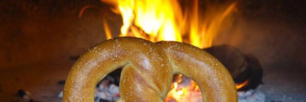 2Fly2Pretzel's profile banner image