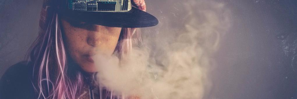 vapeoutlet's profile banner image