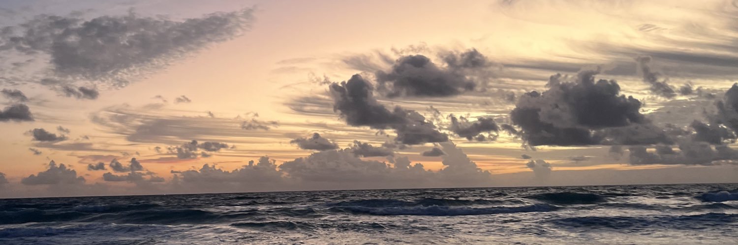 komz24's profile banner image