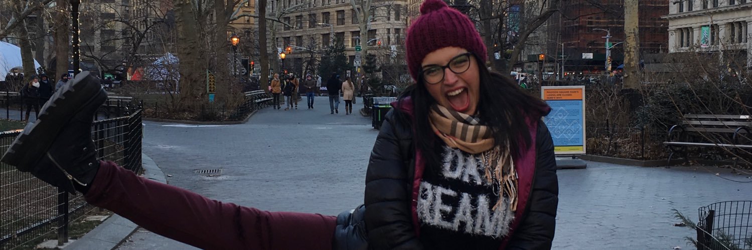 camilajcha's profile banner image