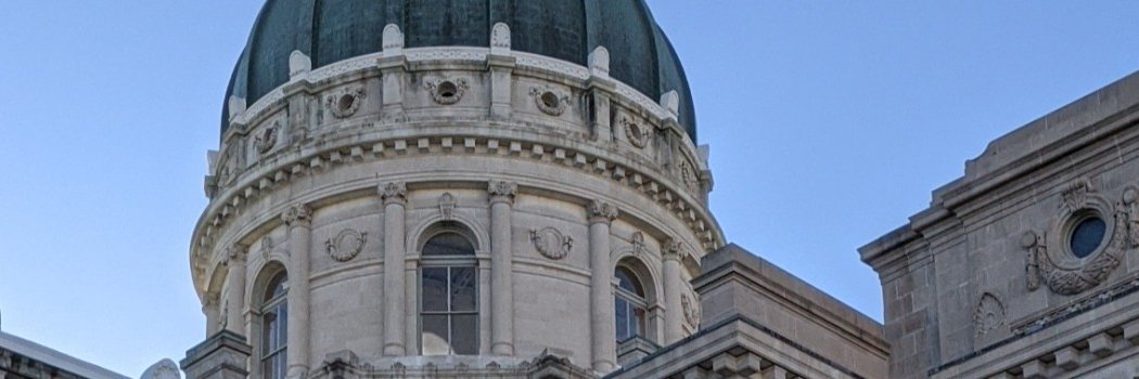 ChristiMolinari's profile banner image