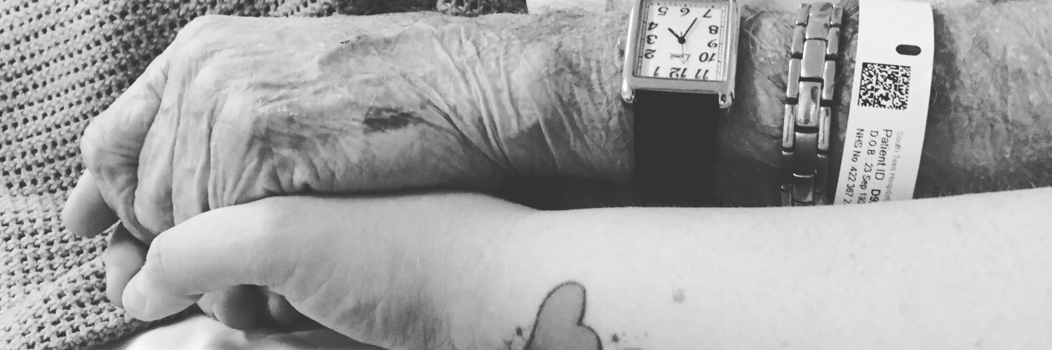 xamieeclementsx's profile banner image