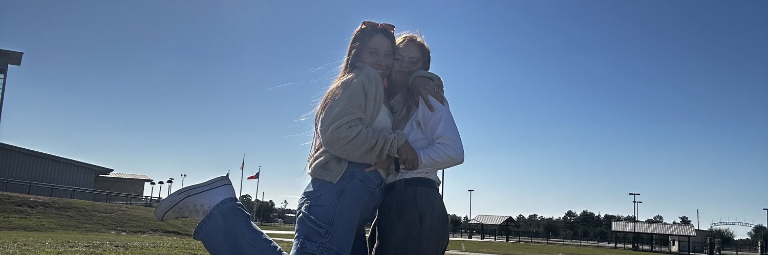 amber_guessss's profile banner image