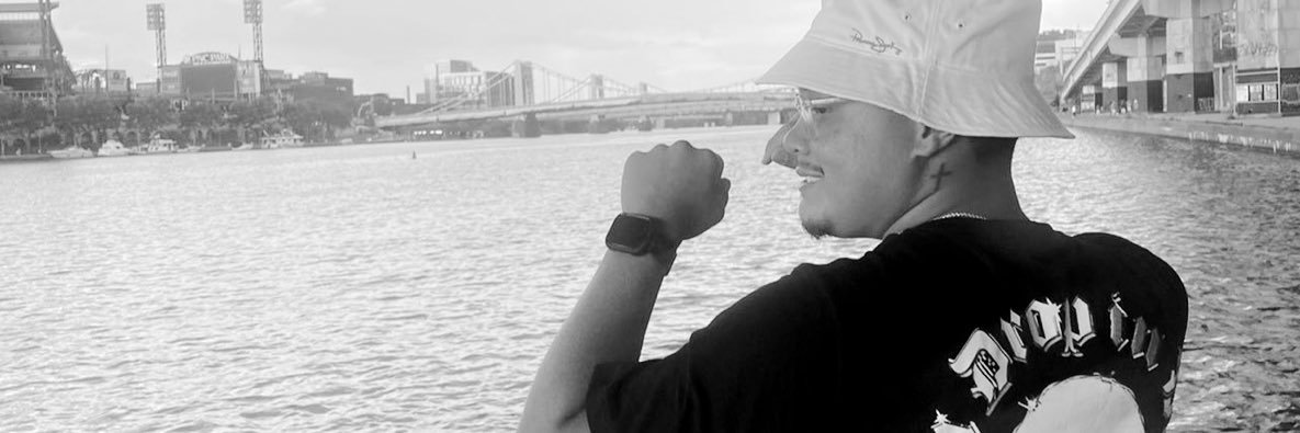 unclewoky's profile banner image