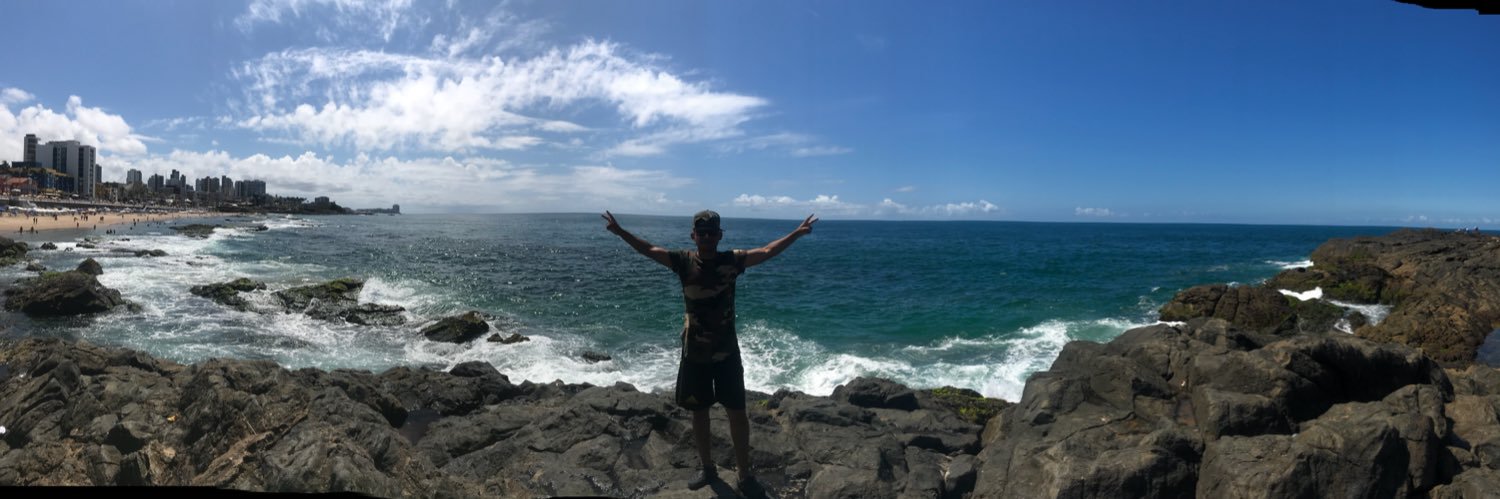 heyzezis's profile banner image