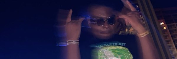 call_menike3 Profile Banner