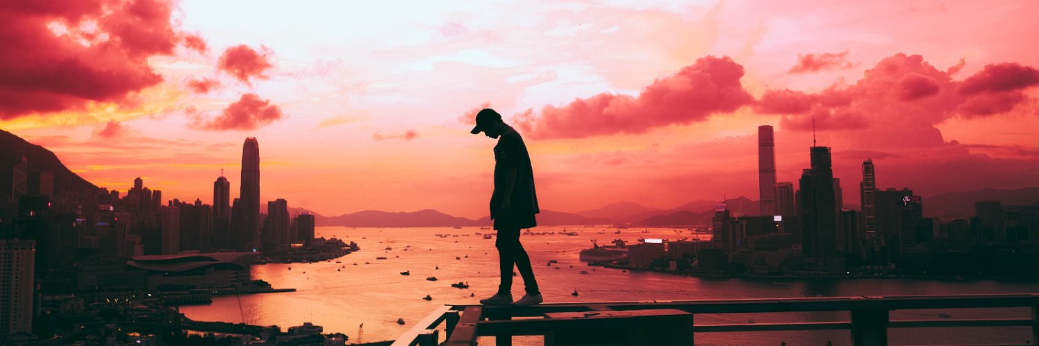 lardsqt's profile banner image