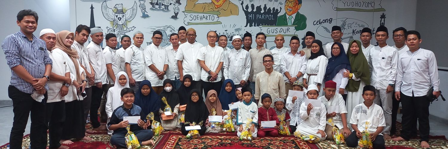 ChartaPolitika banner