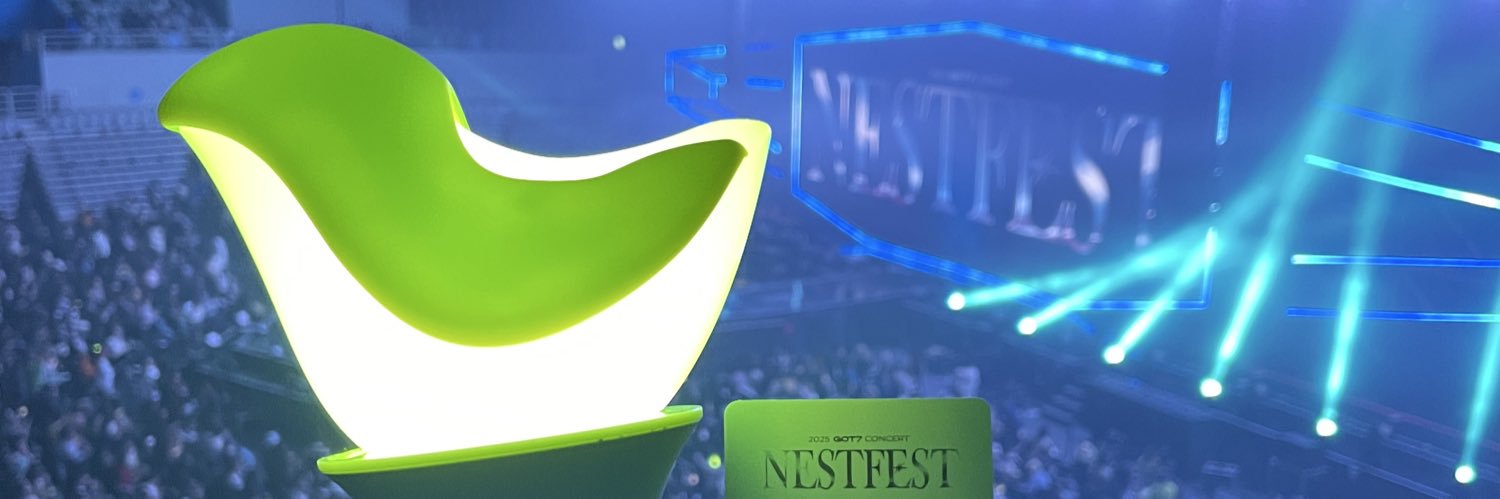 TpaparnT's profile banner image