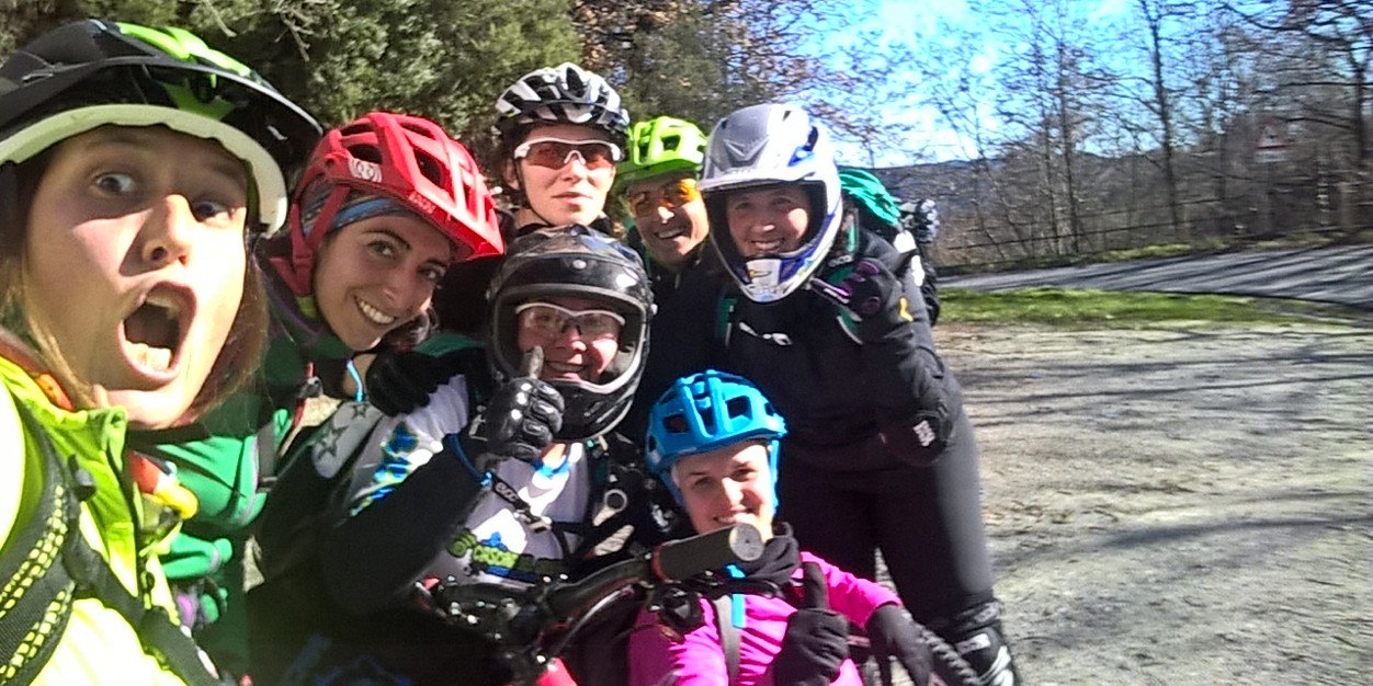 bikeresse's profile banner image