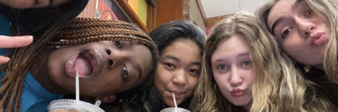 mollyrdow's profile banner image