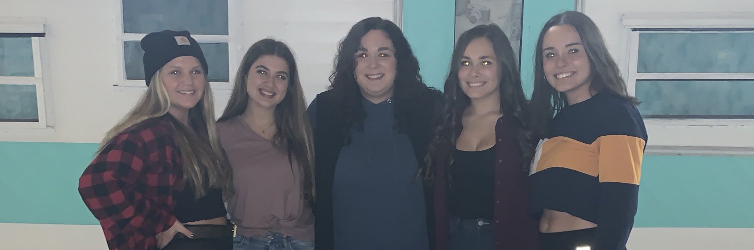 danielle_l14's profile banner image