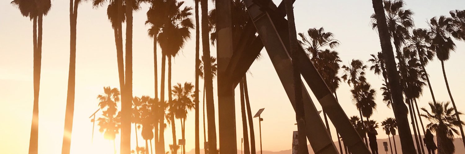 Sandra_R7's profile banner image