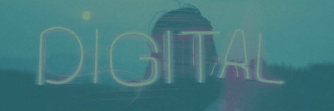 eyasaez's profile banner image