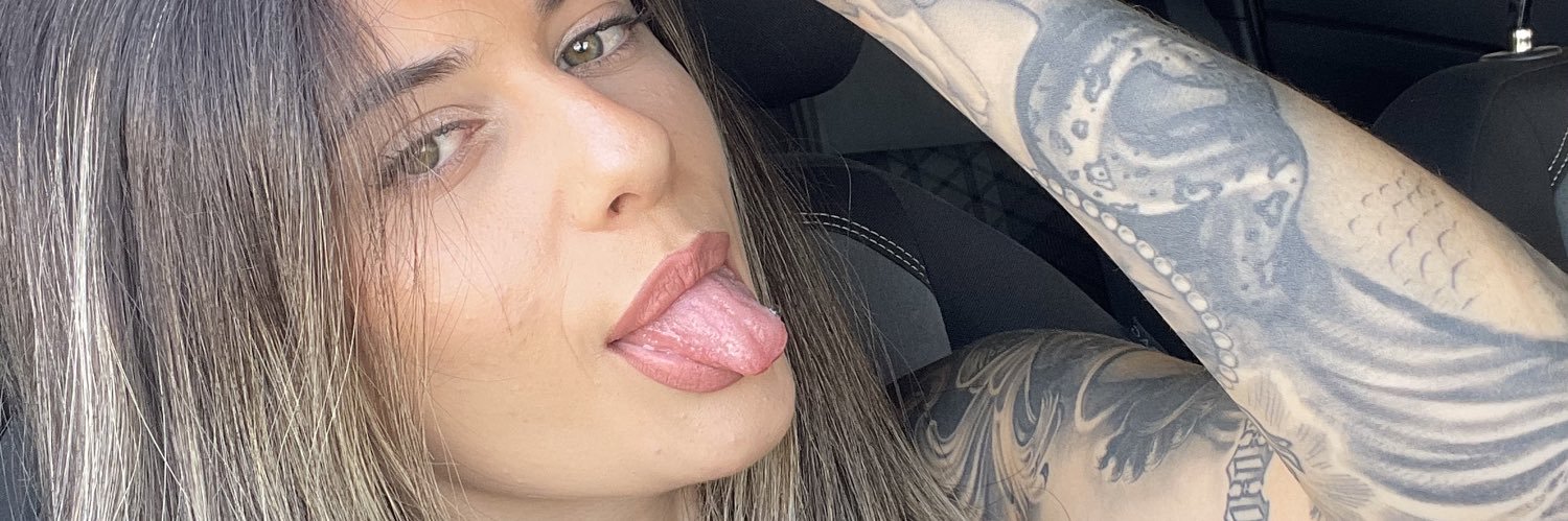 Claudiaalcazaar's profile banner image