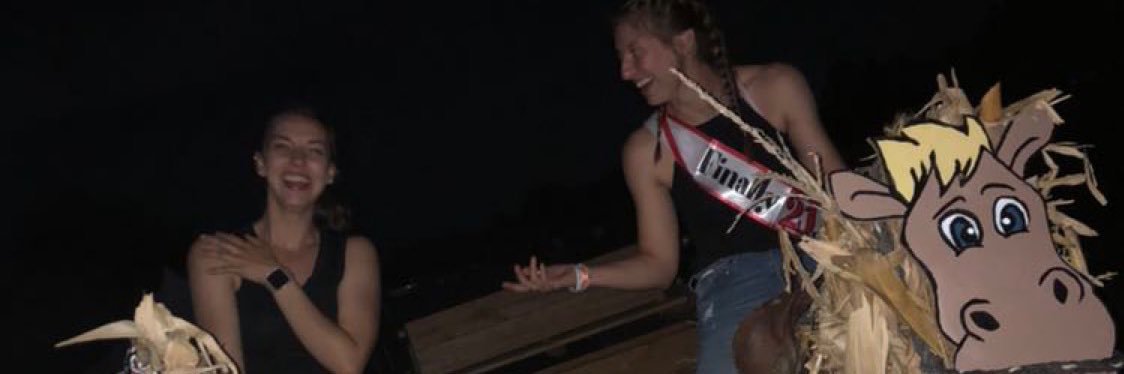 hannah_menefee's profile banner image