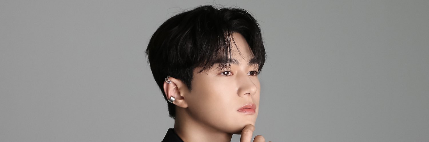LovableSoo's profile banner image