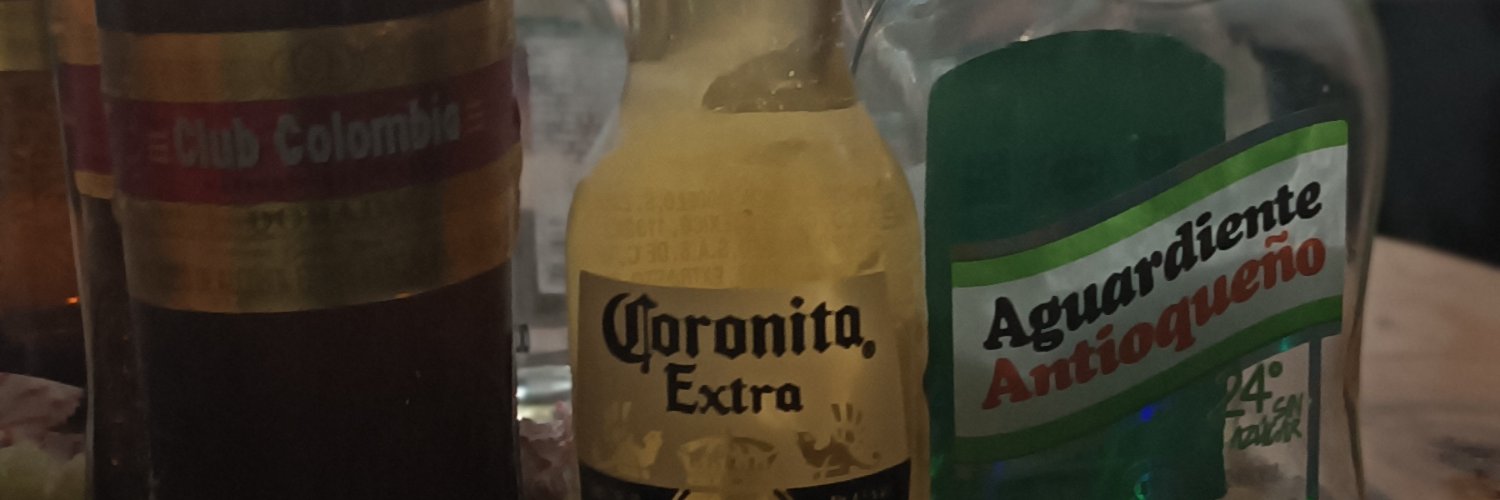 coletojunco's profile banner image