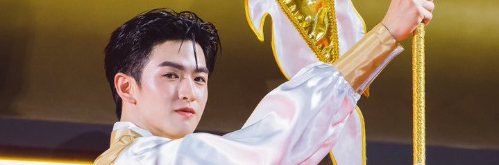 NoomewV's profile banner image