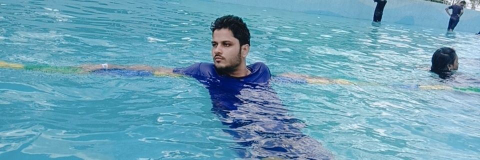 eramozzy's profile banner image