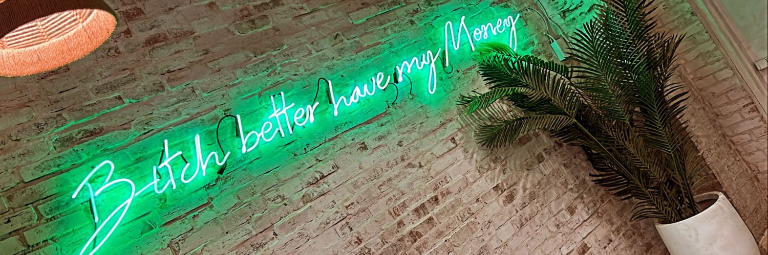 ChelsieeTripp's profile banner image