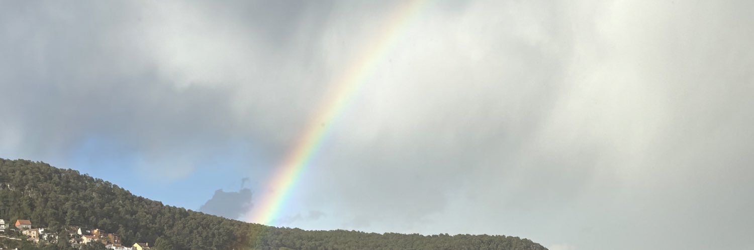mirieta11's profile banner image