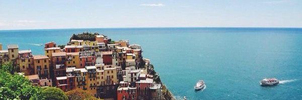laraa_elia's profile banner image