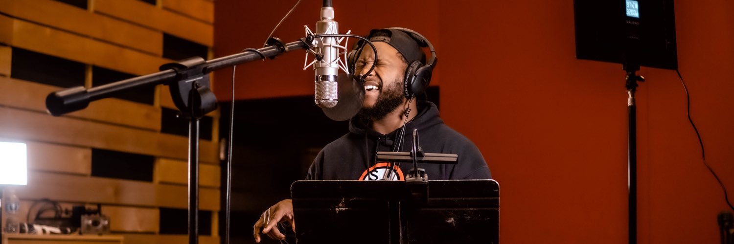 hakeemromance's profile banner image