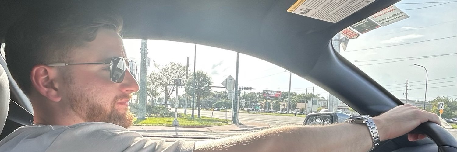 amythomas98's profile banner image