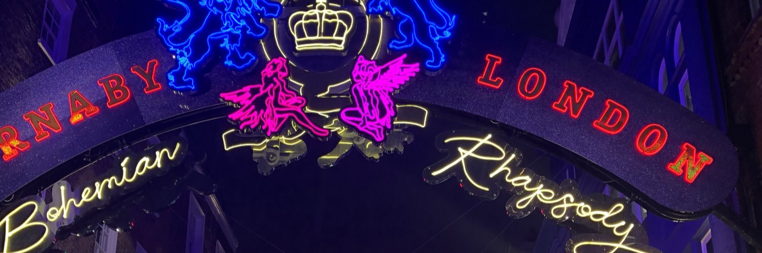 sarestephens's profile banner image