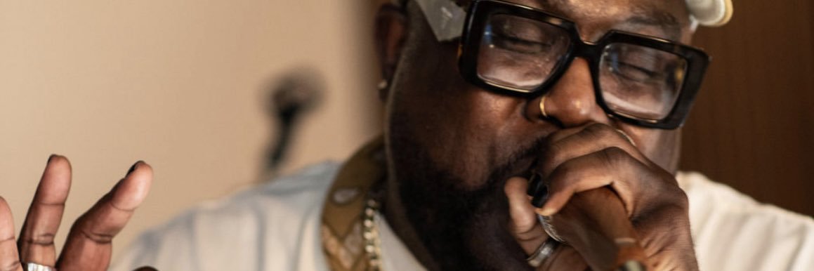 It’s Wu-ther Vandross‼️ banner