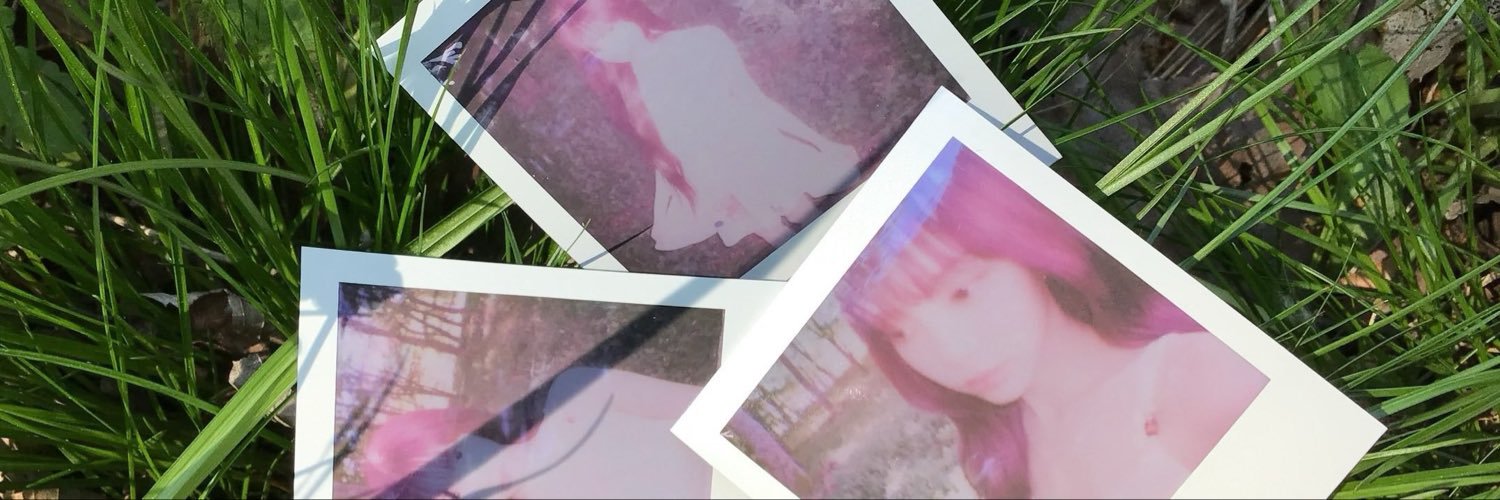 karinaiann's profile banner image