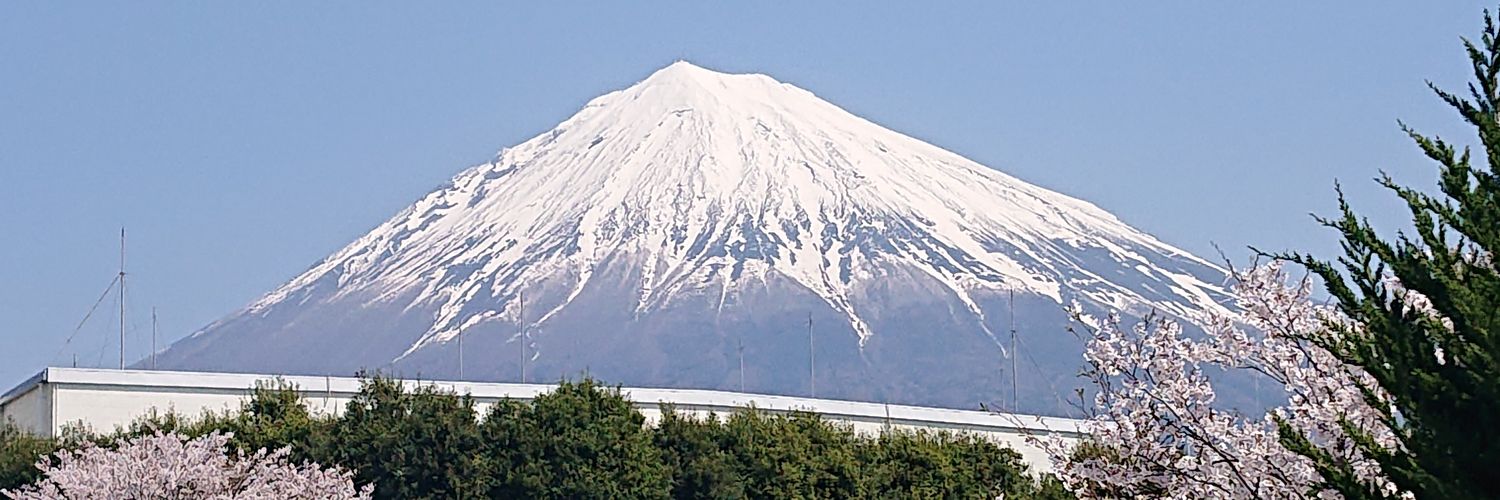 dakarayuri's profile banner image