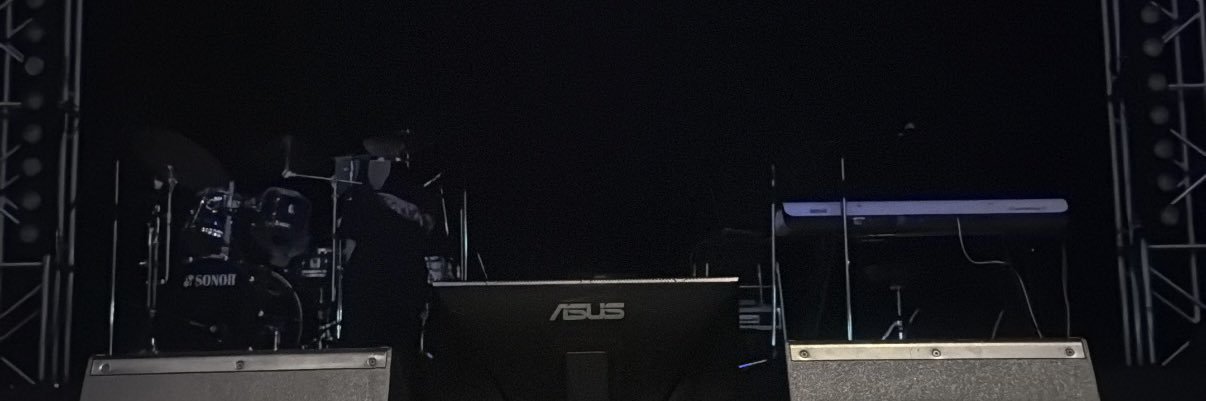 04____sk's profile banner image