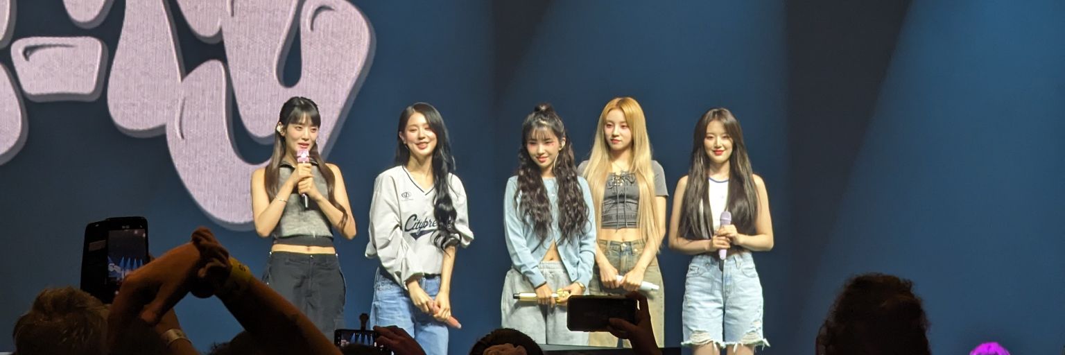 D-4 DxS in Seoul banner