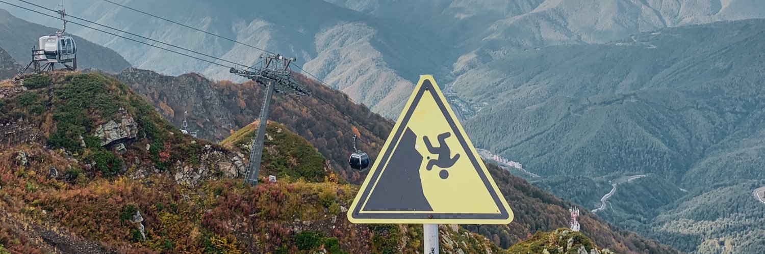 kezinus's profile banner image