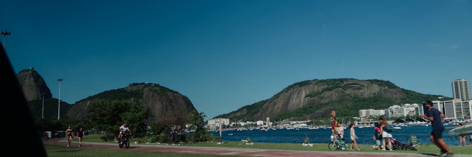 larampessoa's profile banner image