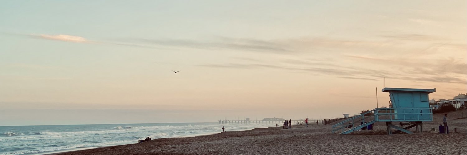 fiorecuervo_'s profile banner image