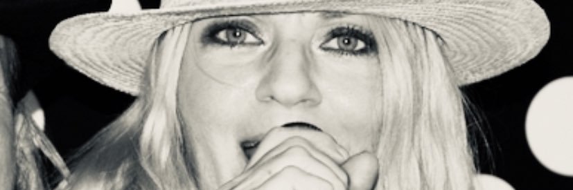VERAMARIANIROCK's profile banner image