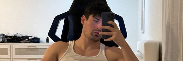 nmnm_rose Profile Banner