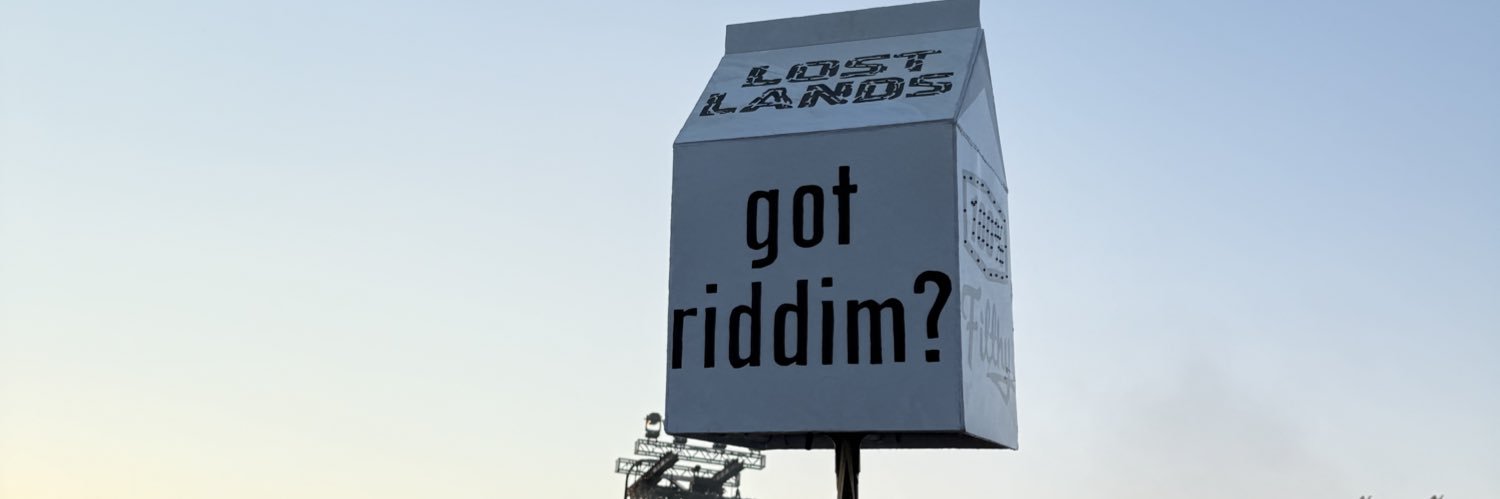 thisartsucks_'s profile banner image