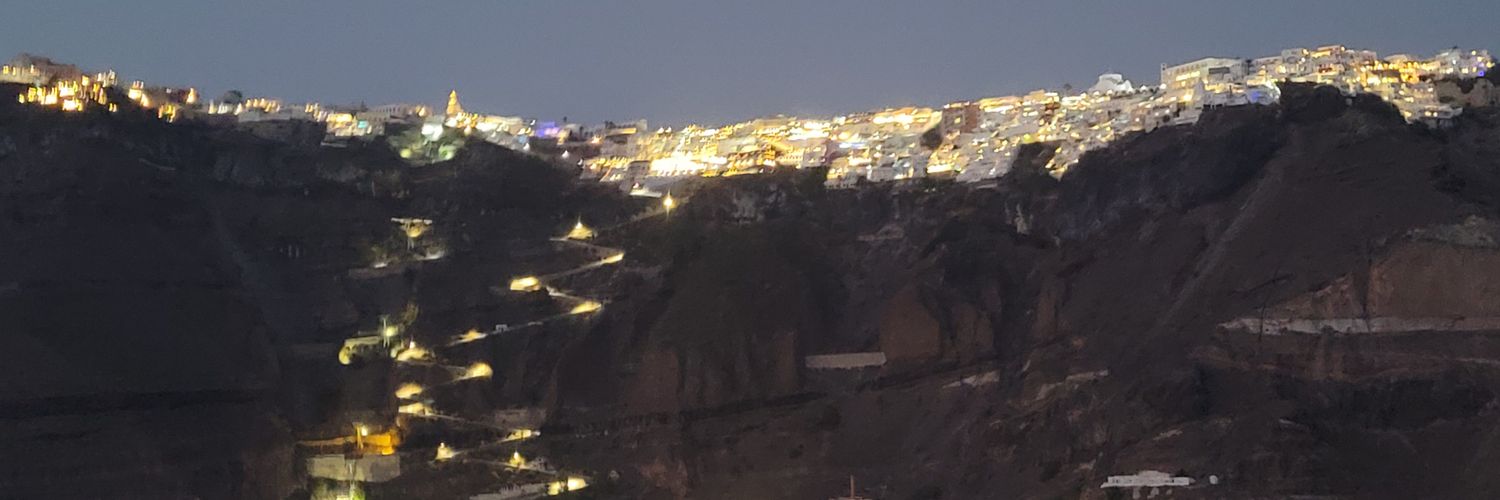 bttrfiesrfre's profile banner image