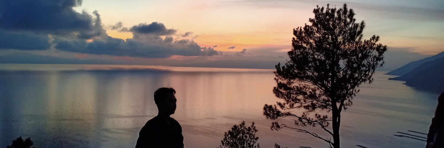 RezaAriandi95's profile banner image