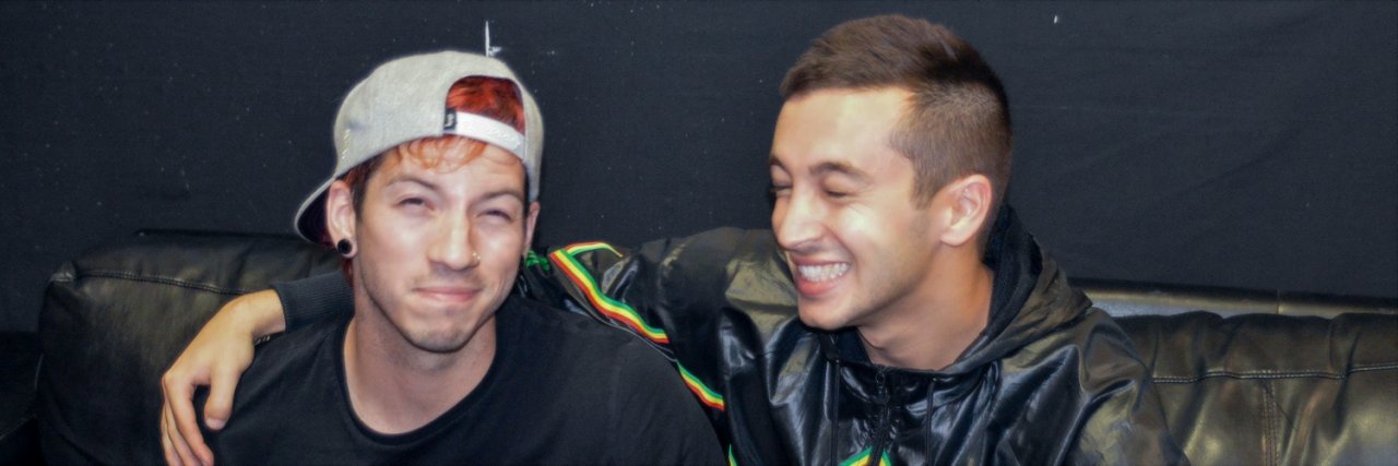 larifsil's profile banner image