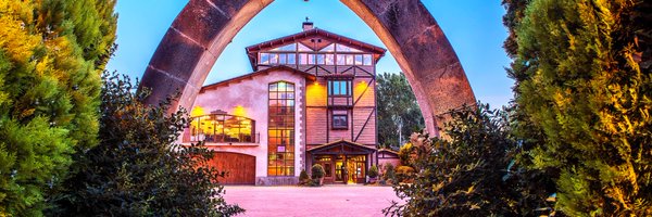 vinfos Profile Banner