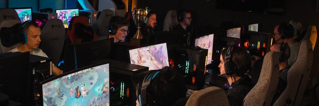 Lukas Walliser banner