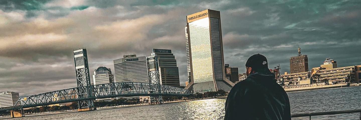 𝐒𝐚𝐦𝐮𝐞𝐥 𝐌𝐜𝐈𝐧𝐭𝐲𝐫𝐞 🧑🏼‍🚀 banner